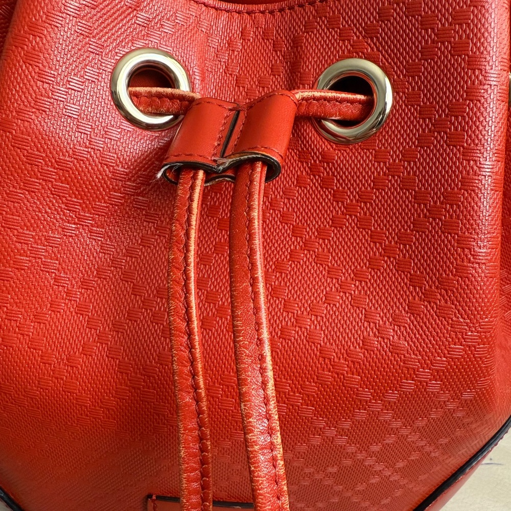 Gucci ❤️🔥EUC Diamante RED Leather Bucket Bag Crossbody Bag - Picture 11 of 13